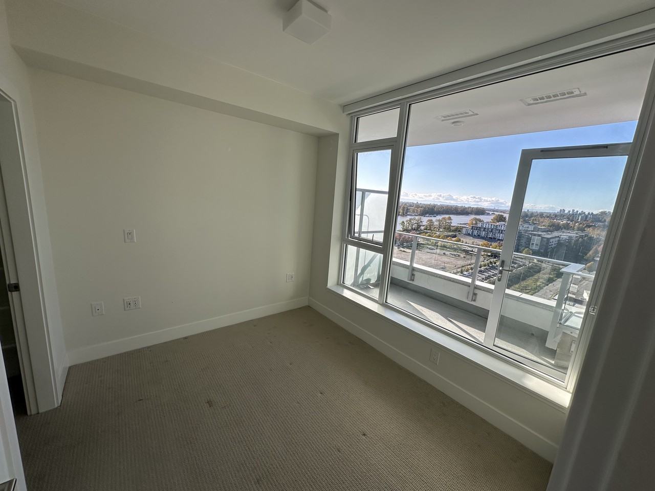 3438 Sawmill Crescent #1505 - Photo 4 of 14