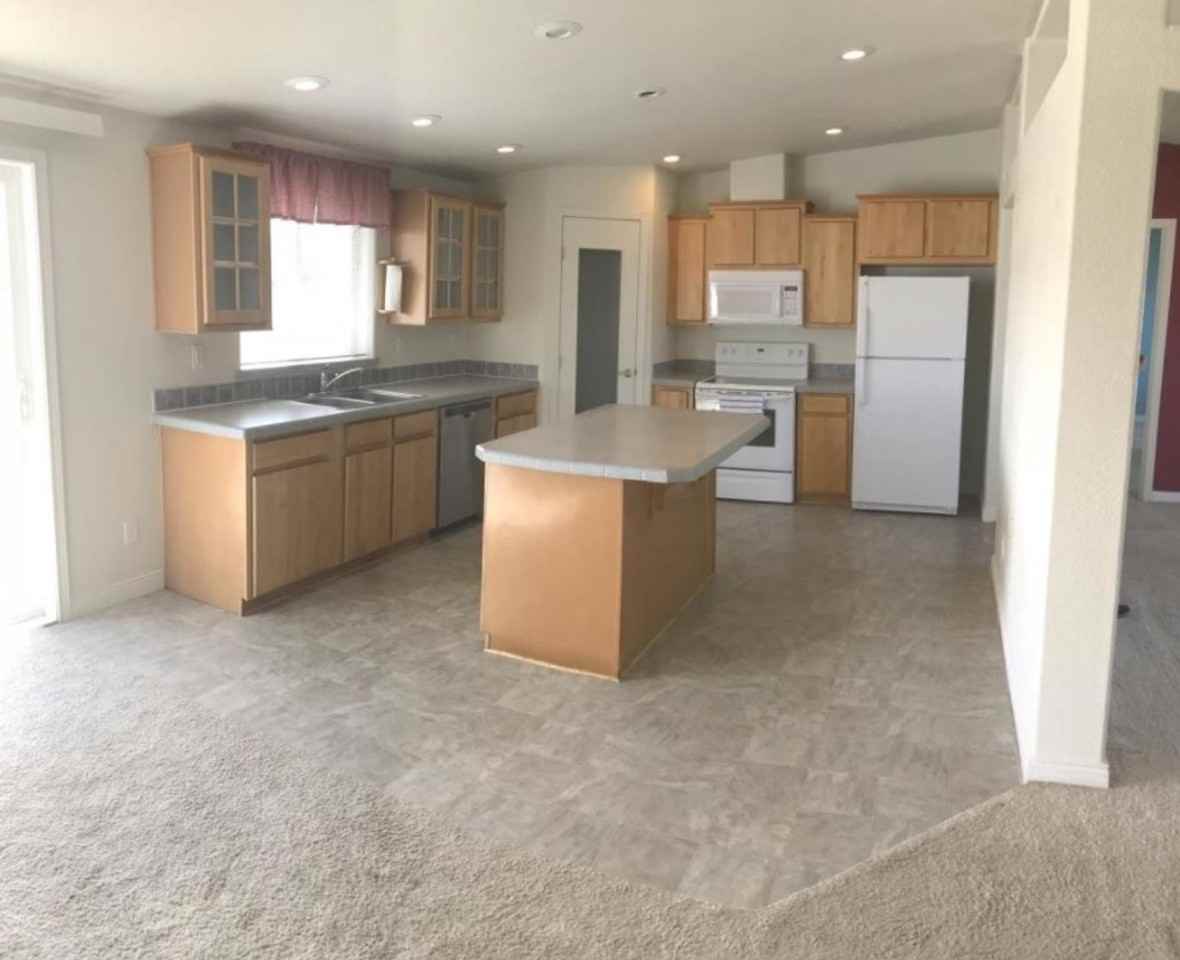 2573 Laramie St - Photo 5 of 19