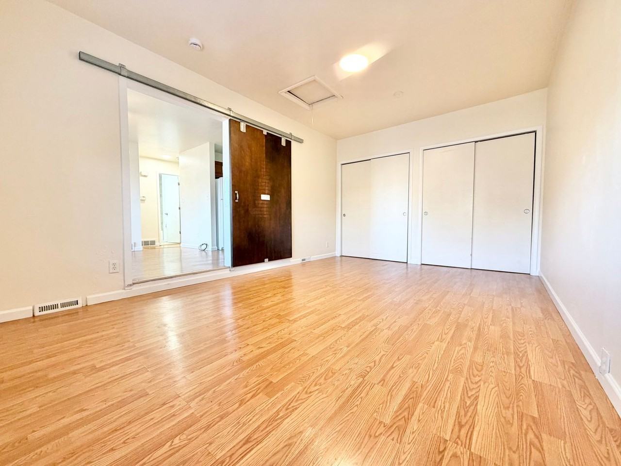 48 Newland Ct - Photo 6 of 22