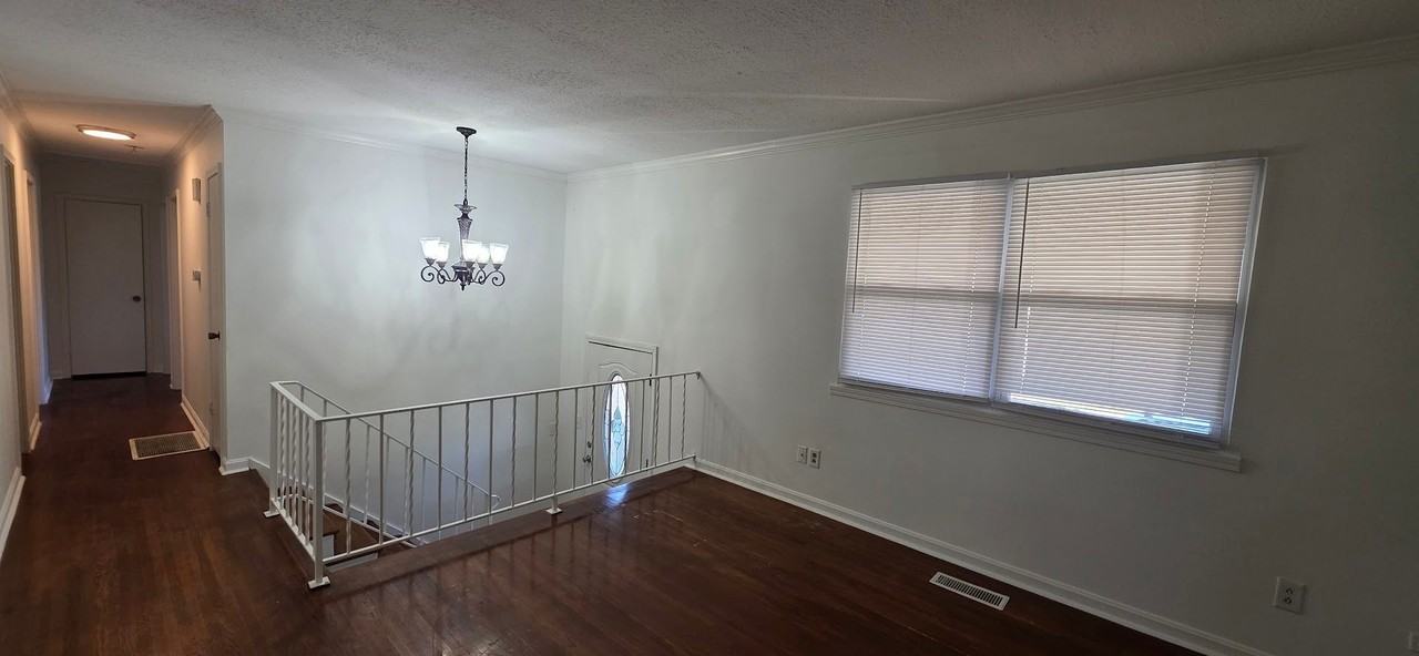 5001 Rolling Hills Dr Nw - Photo 2 of 14
