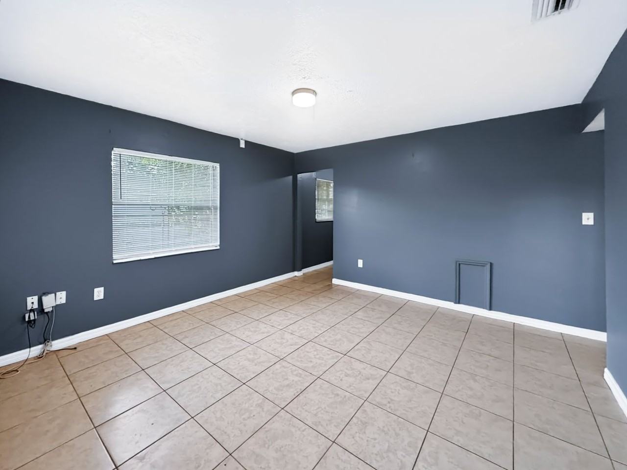 3700 E Idlewild Ave - Photo 5 of 19