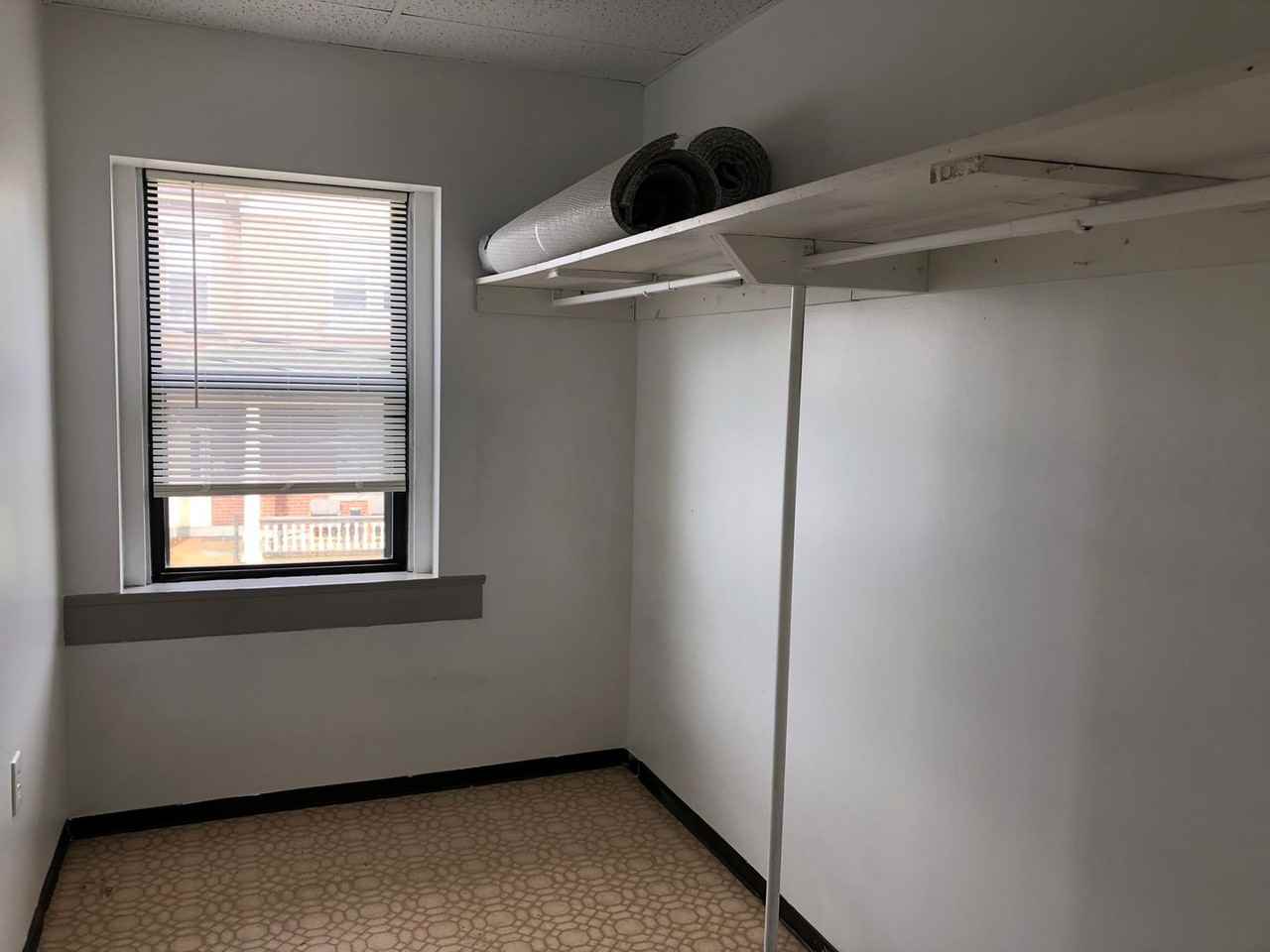 18-20 18-20 Freeport St. - 20B Freeport St. - Photo 3 of 6