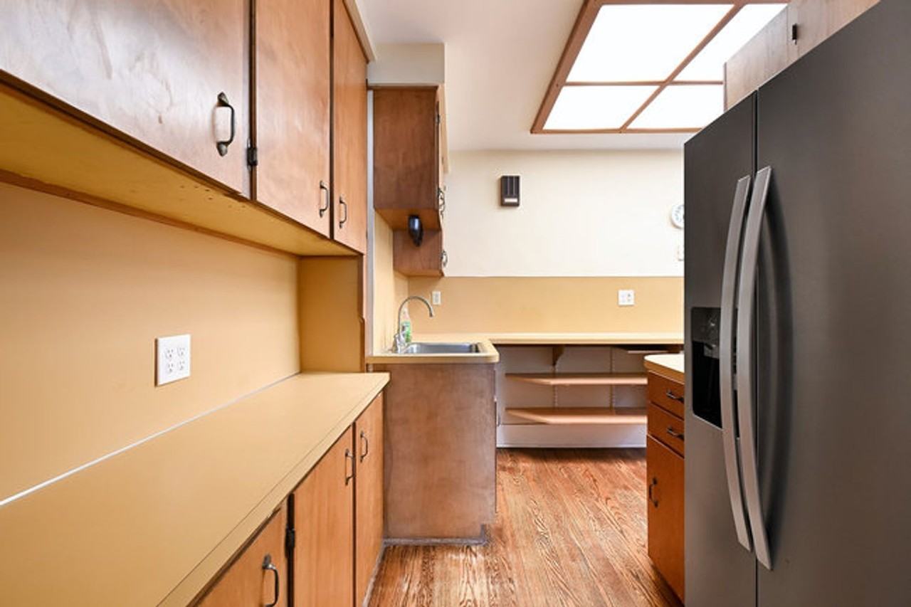 2713 N 45th St - Photo 5 of 16