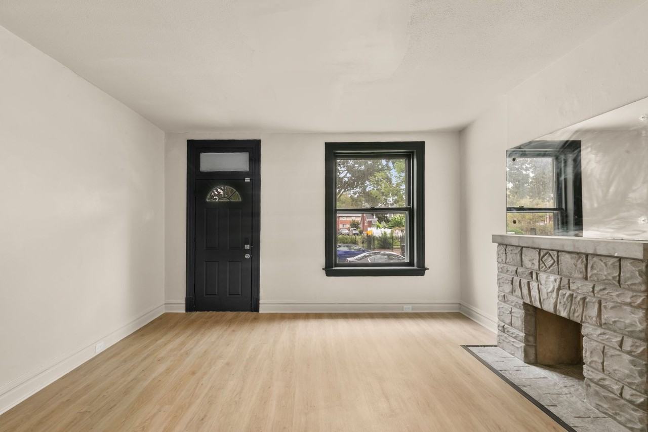 4747 Alabama Ave - Photo 4 of 18