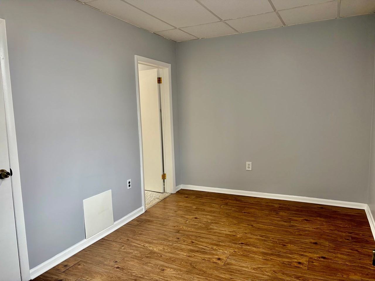 1912 S 17th St - Photo 5 of 11