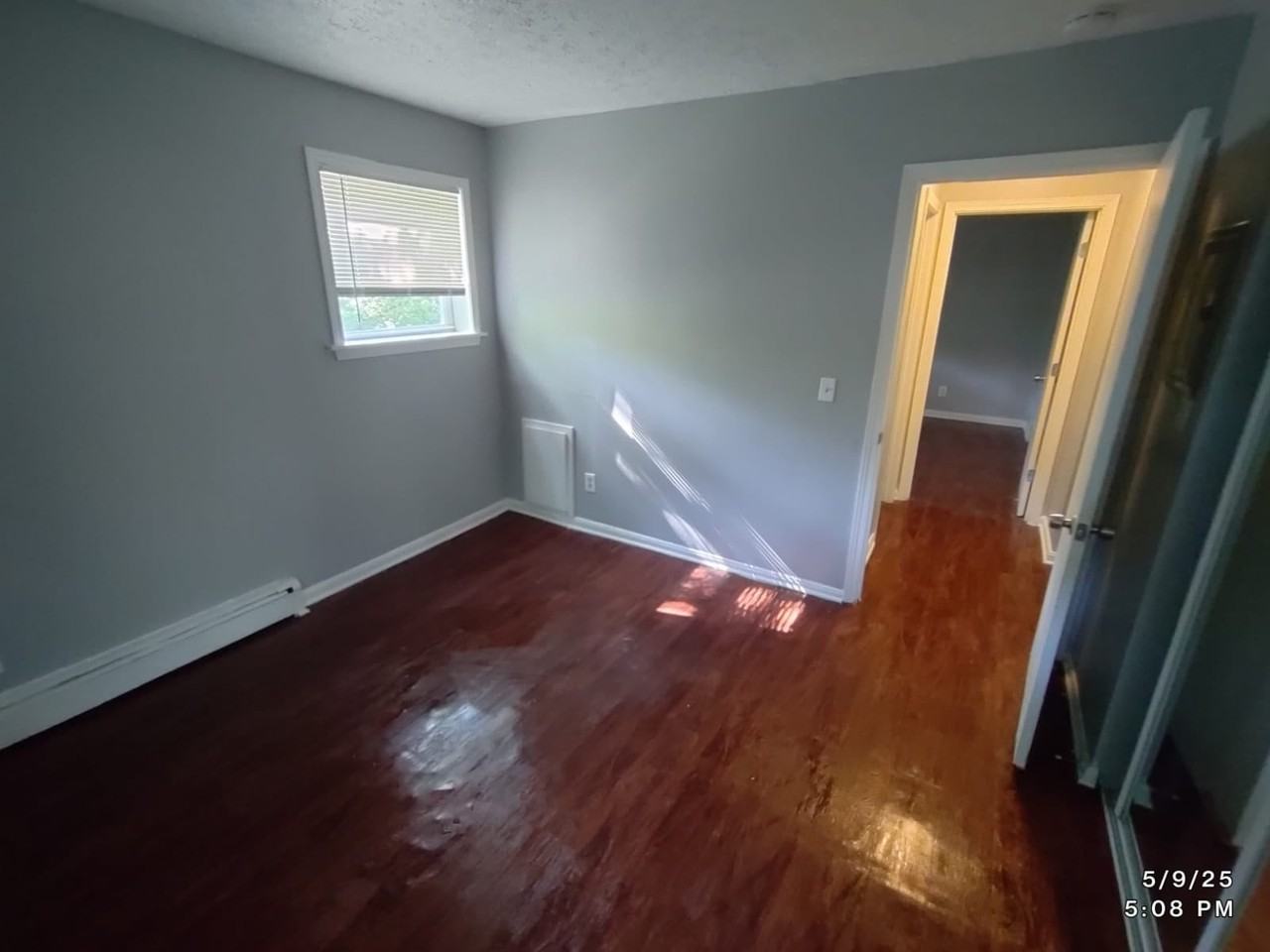 1801 Maple Avenue - Photo 7 of 28
