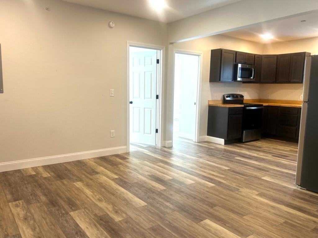 39 High St Apt D - Photo 6 of 17