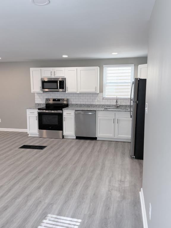 1339 S Preston St - Photo 2 of 24