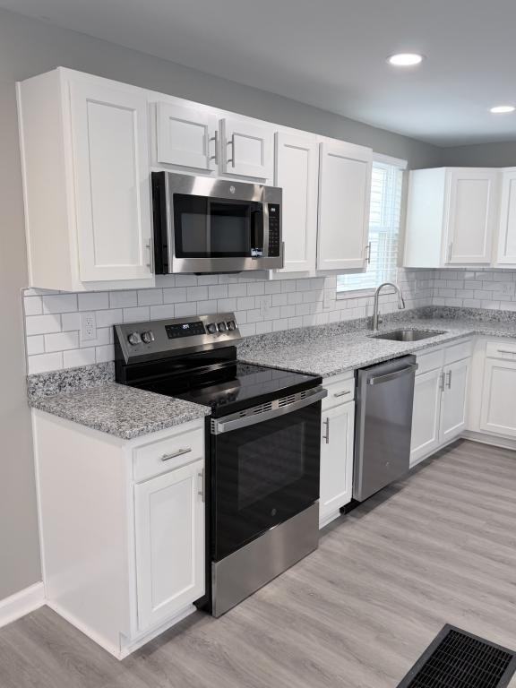 1339 S Preston St - Photo 5 of 24