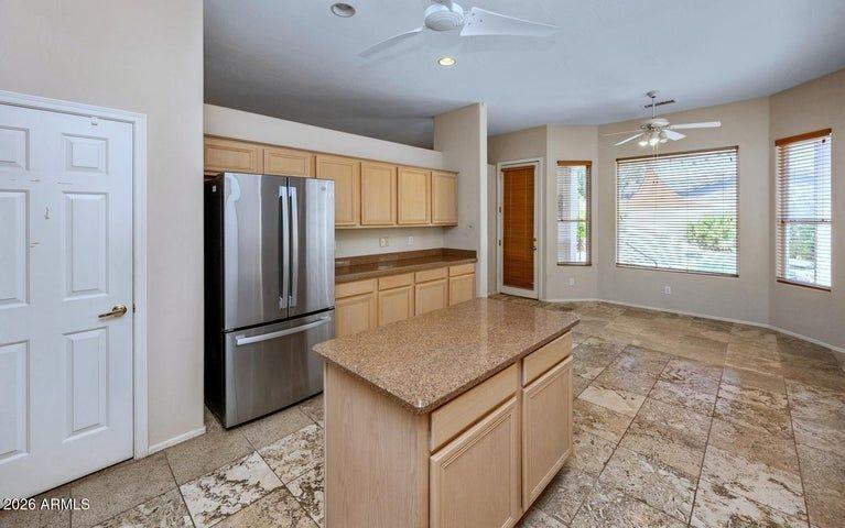 1426 E Mclellan Blvd - Photo 7 of 17