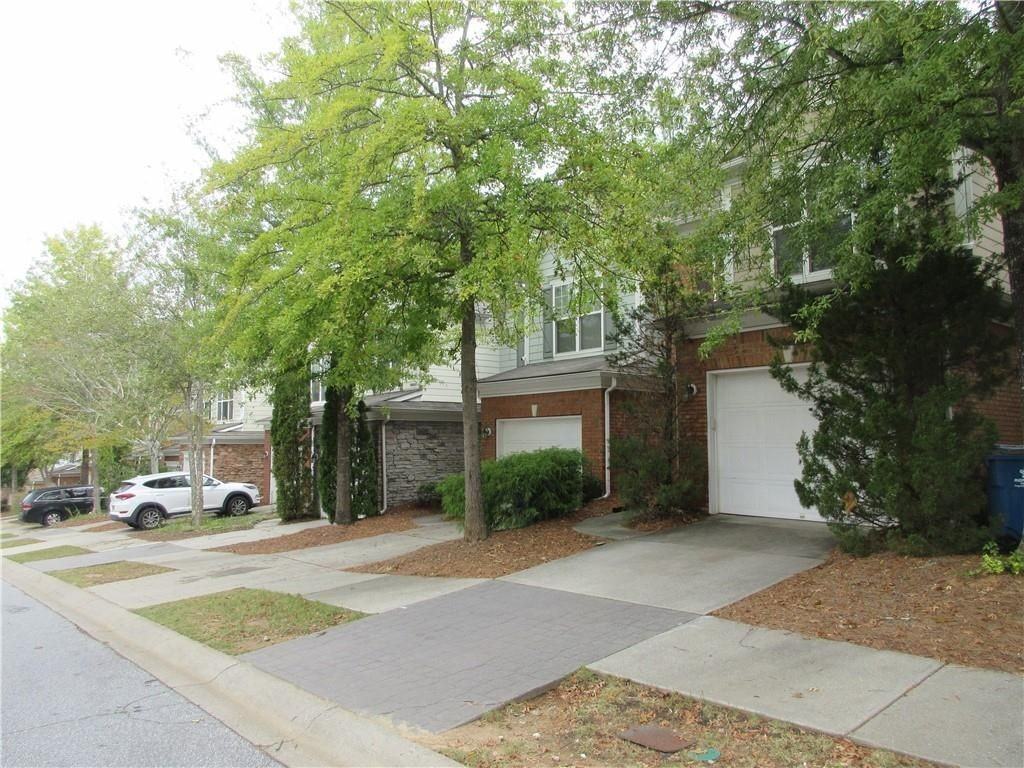 3663 Postwaite Cir - Photo 3 of 31