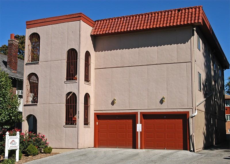 4920 Capitol Ave - Photo 2 of 2