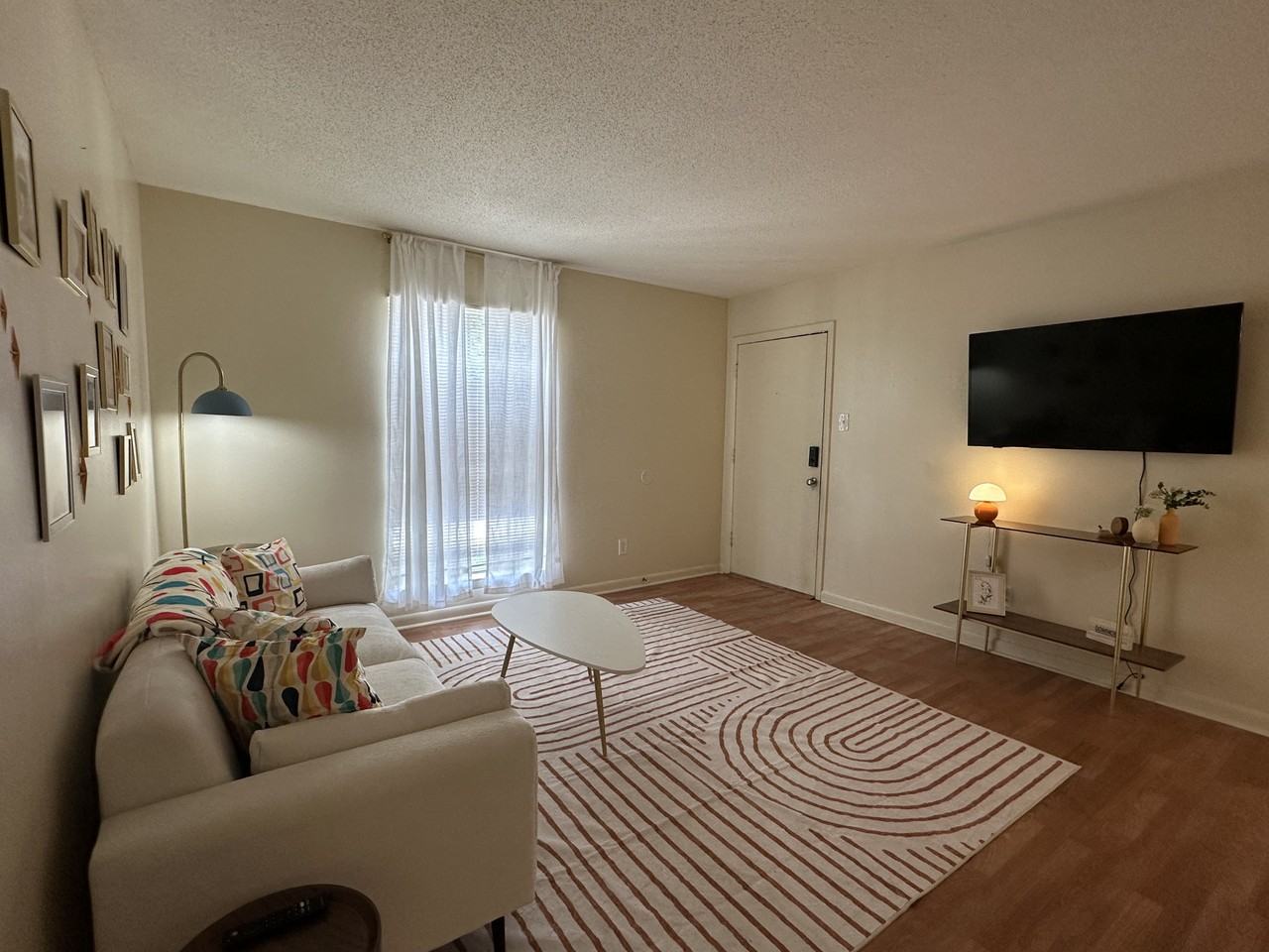 18 S Catherine St #18 - Photo 2 of 12