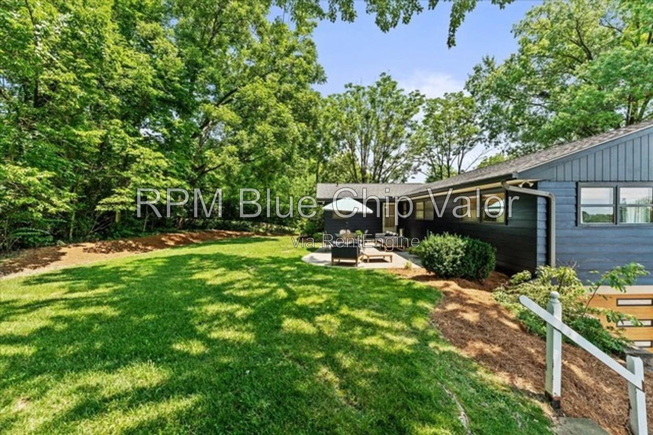312 Ardon Ln - Photo 5 of 50