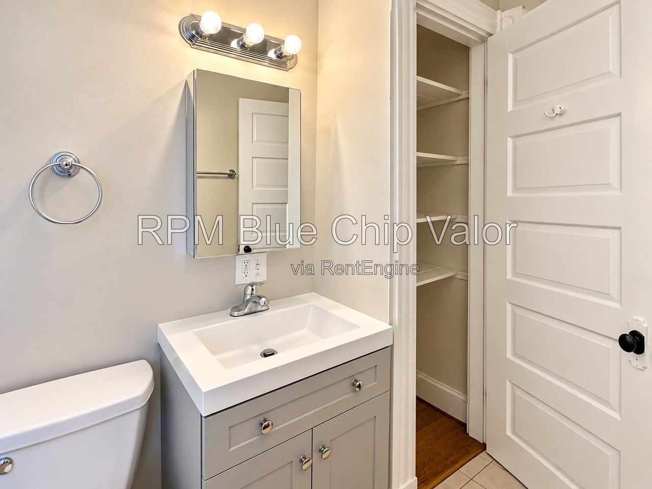 980 Dana Ave #2 - Photo 3 of 10