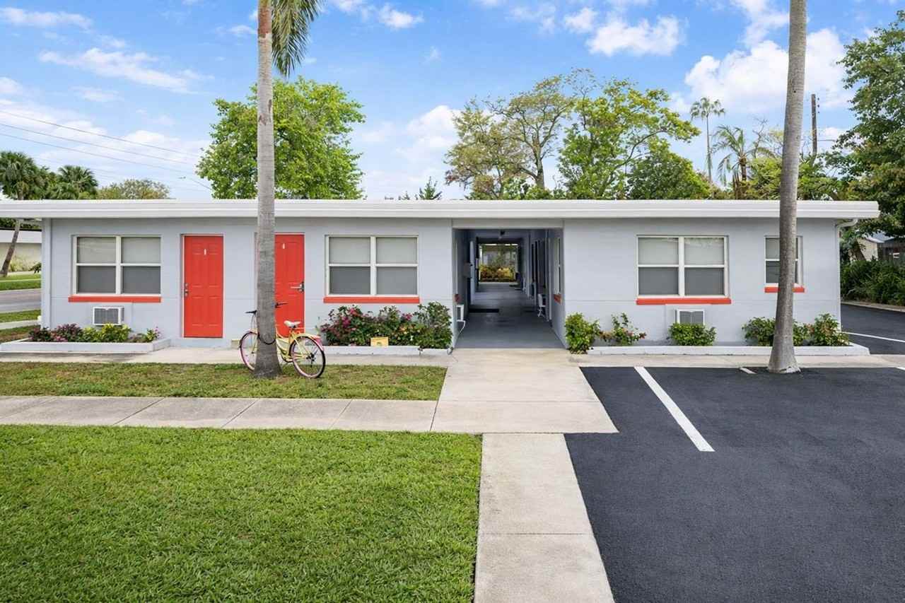 Ruby Apartments- Sabal - Photo 2 of 12