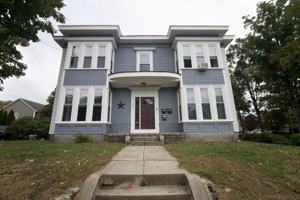 featured image of 21 Pleasant St #2