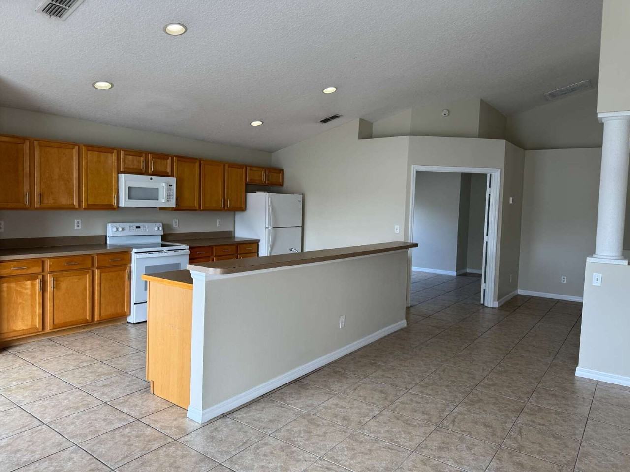 4604 Woodford Dr - Photo 6 of 29