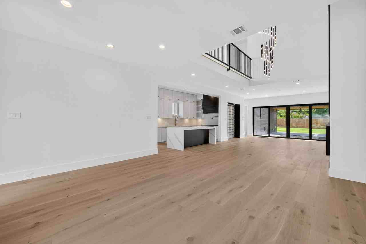 1508 Woodvine Dr - Photo 7 of 50