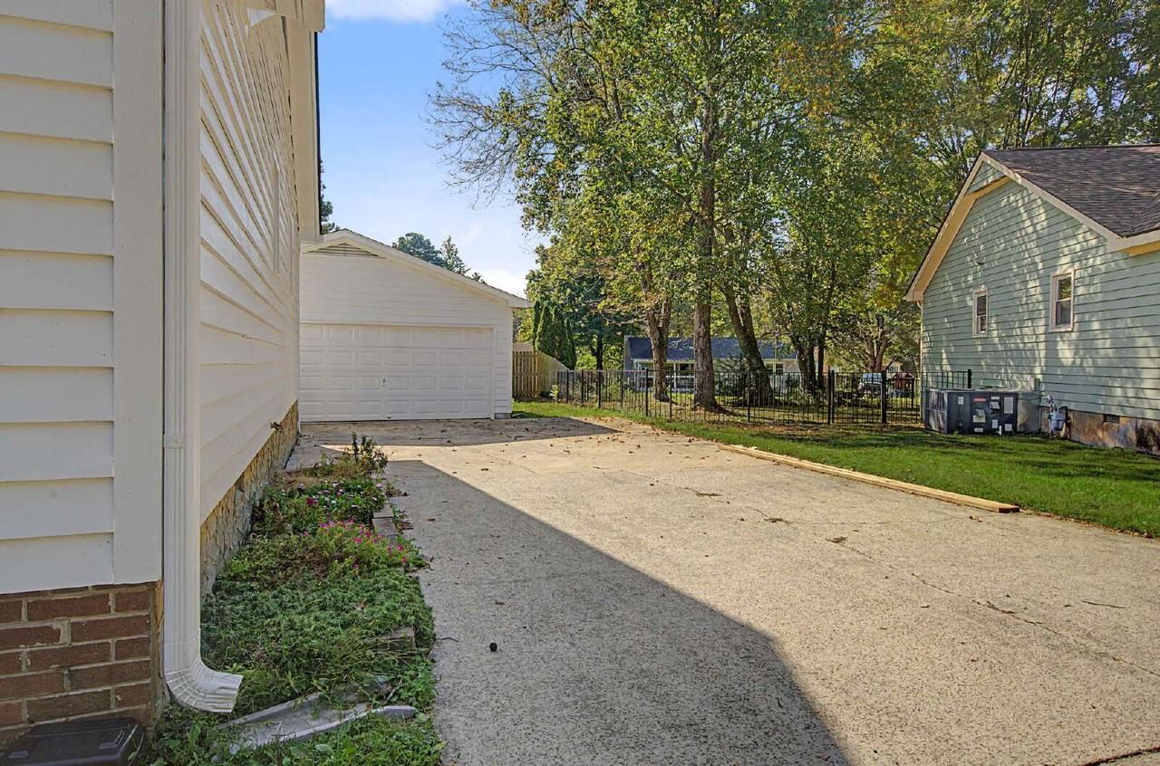 107 Bellamy Ct - Photo 4 of 27