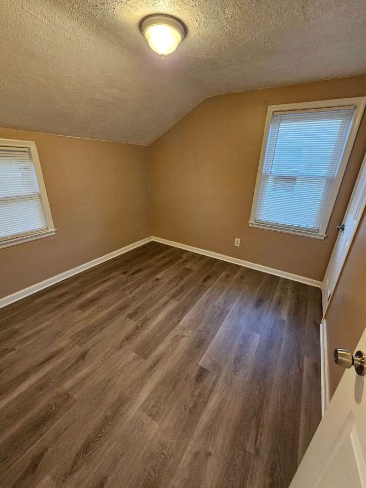 8035 Kaltz - Photo 7 of 16