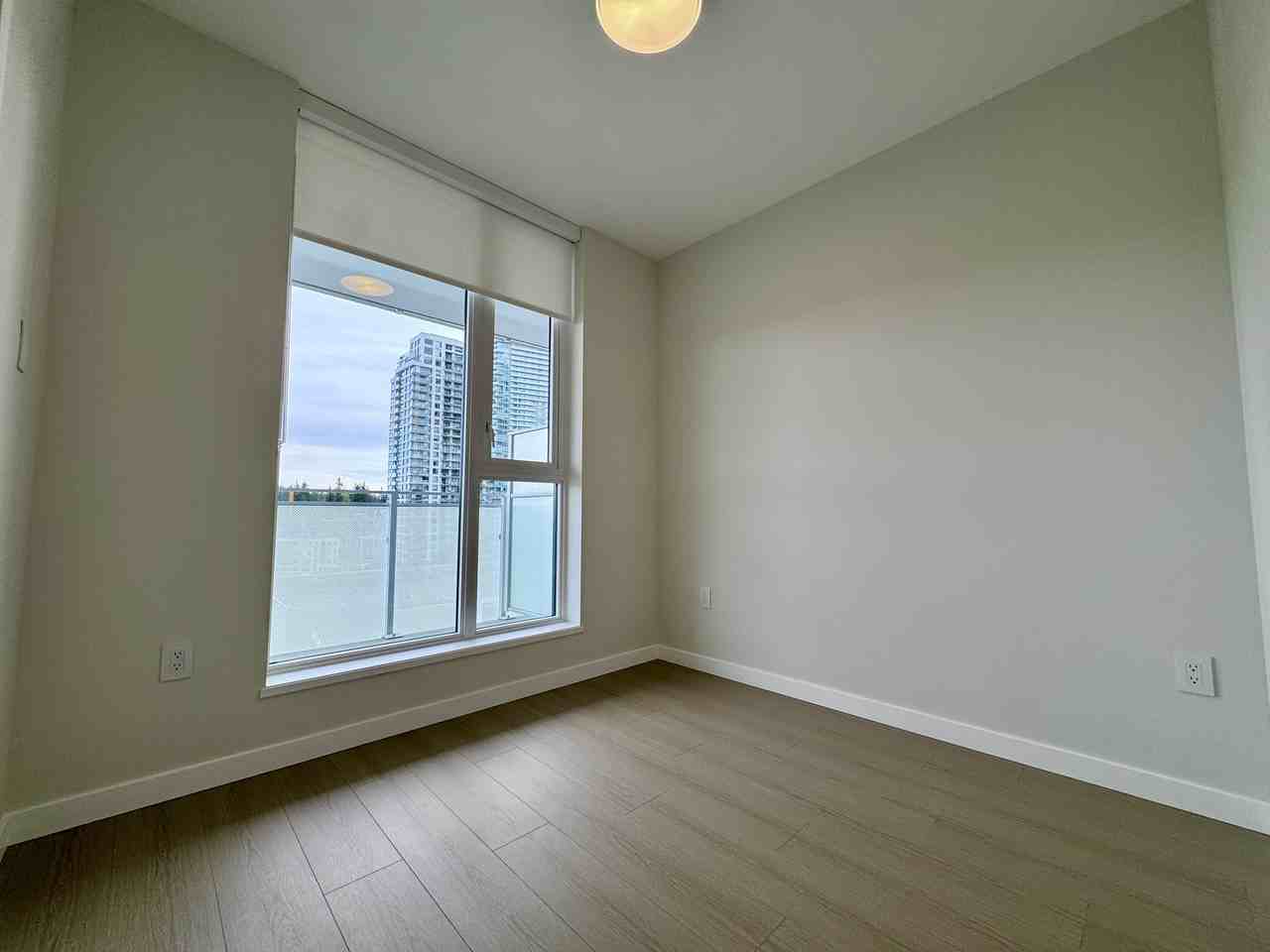 612 Elmwood Street #9xx - Photo 7 of 12