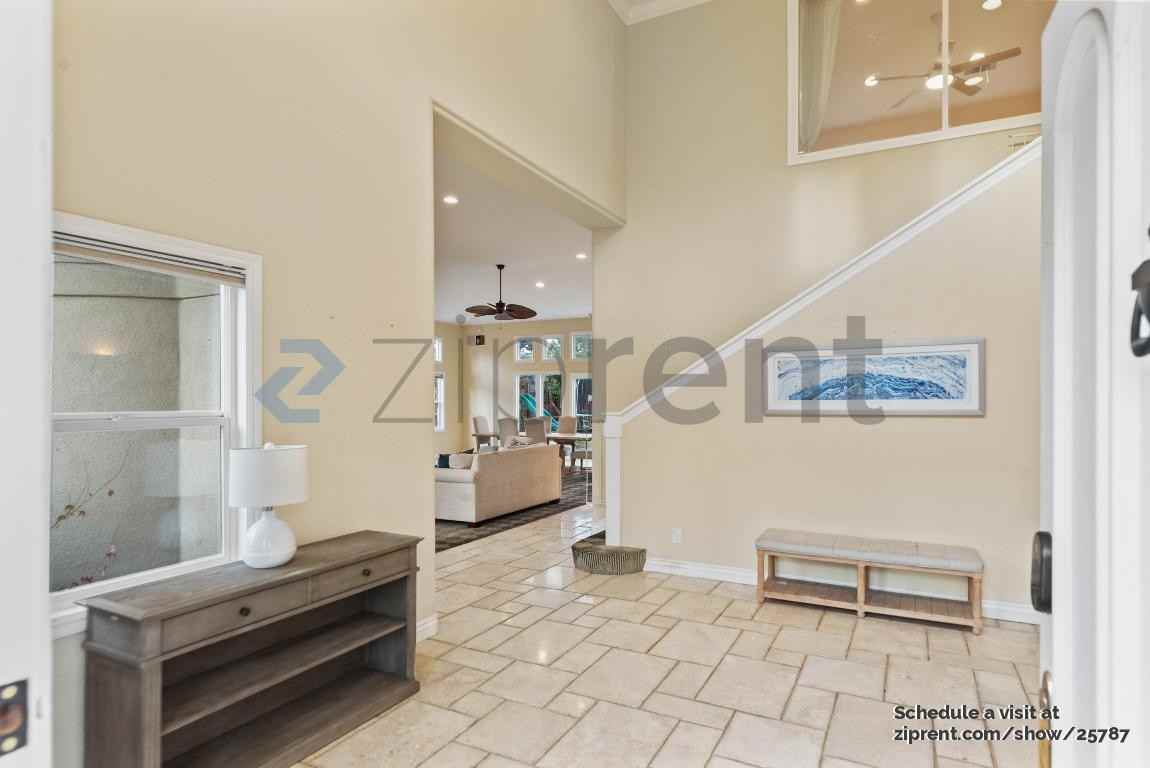 355 Covington Rd - Photo 5 of 40