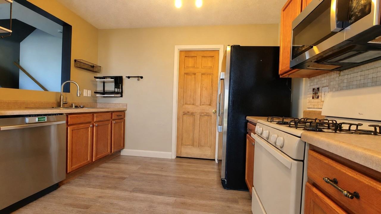 6227 Castle Dome Pl Nw - Photo 5 of 16