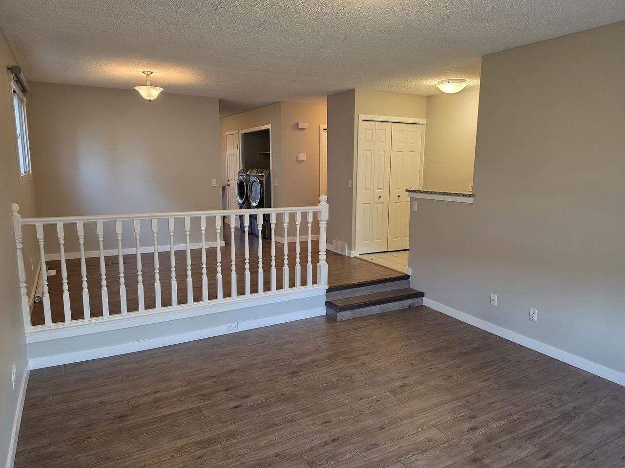 240 Templewood Rd Ne - Photo 4 of 19