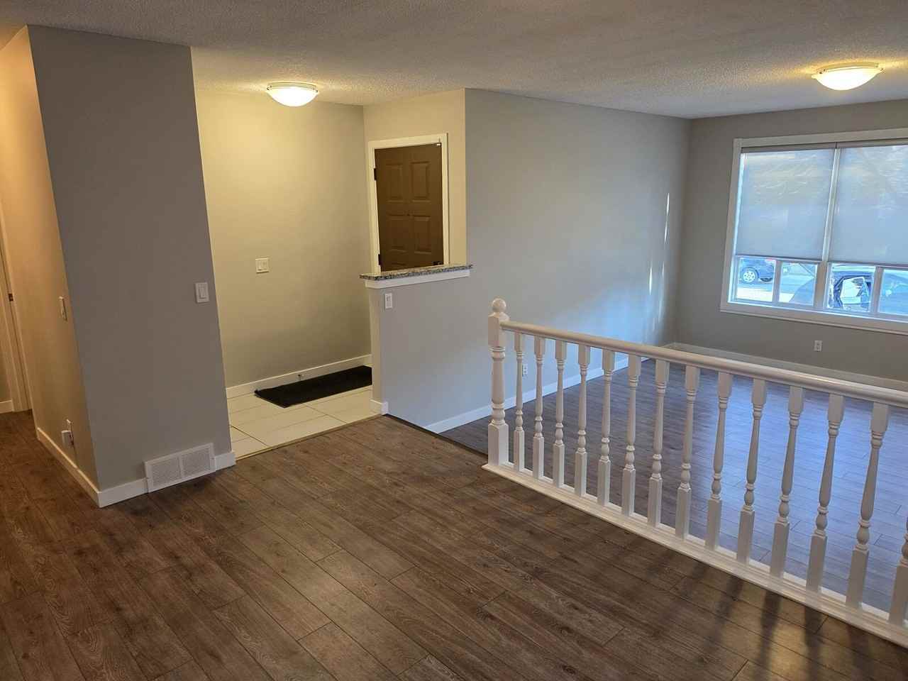 240 Templewood Rd Ne - Photo 6 of 19