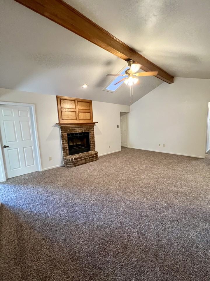 13 Verbena St #NA - Photo 3 of 19