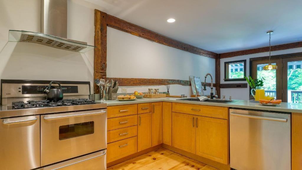 5 Longview Rd #NA - Photo 3 of 15