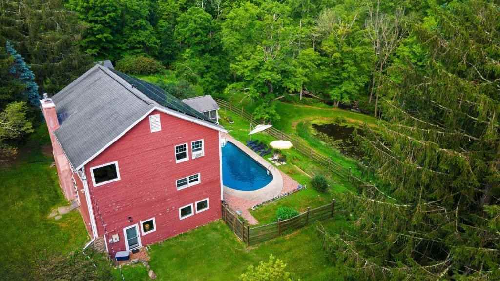 5 Longview Rd #NA - Photo 4 of 15
