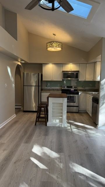 10 Riverside St #D - Photo 5 of 17