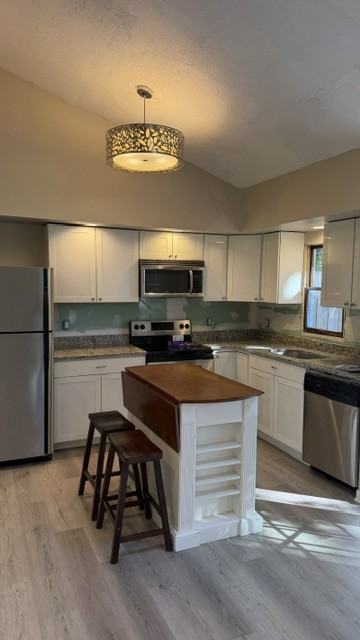 10 Riverside St #D - Photo 6 of 17