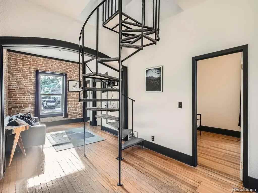 3310 N Gilpin St #NA - Photo 3 of 25