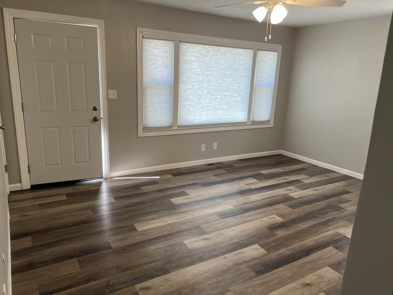 337 S Delaware Ave #NA - Photo 3 of 12