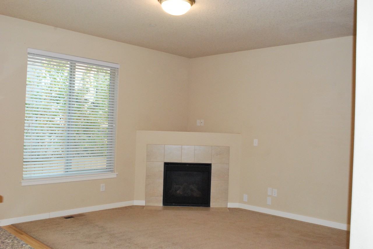 3138 Nw 47th Dr #NA - Photo 5 of 19