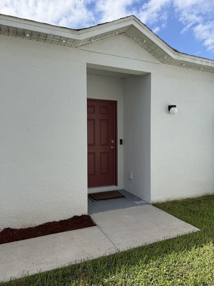2241 Canyon Breeze Ave #NA - Photo 2 of 17