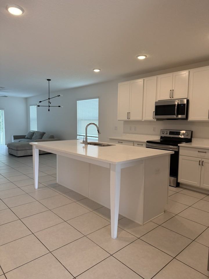2241 Canyon Breeze Ave #NA - Photo 3 of 17