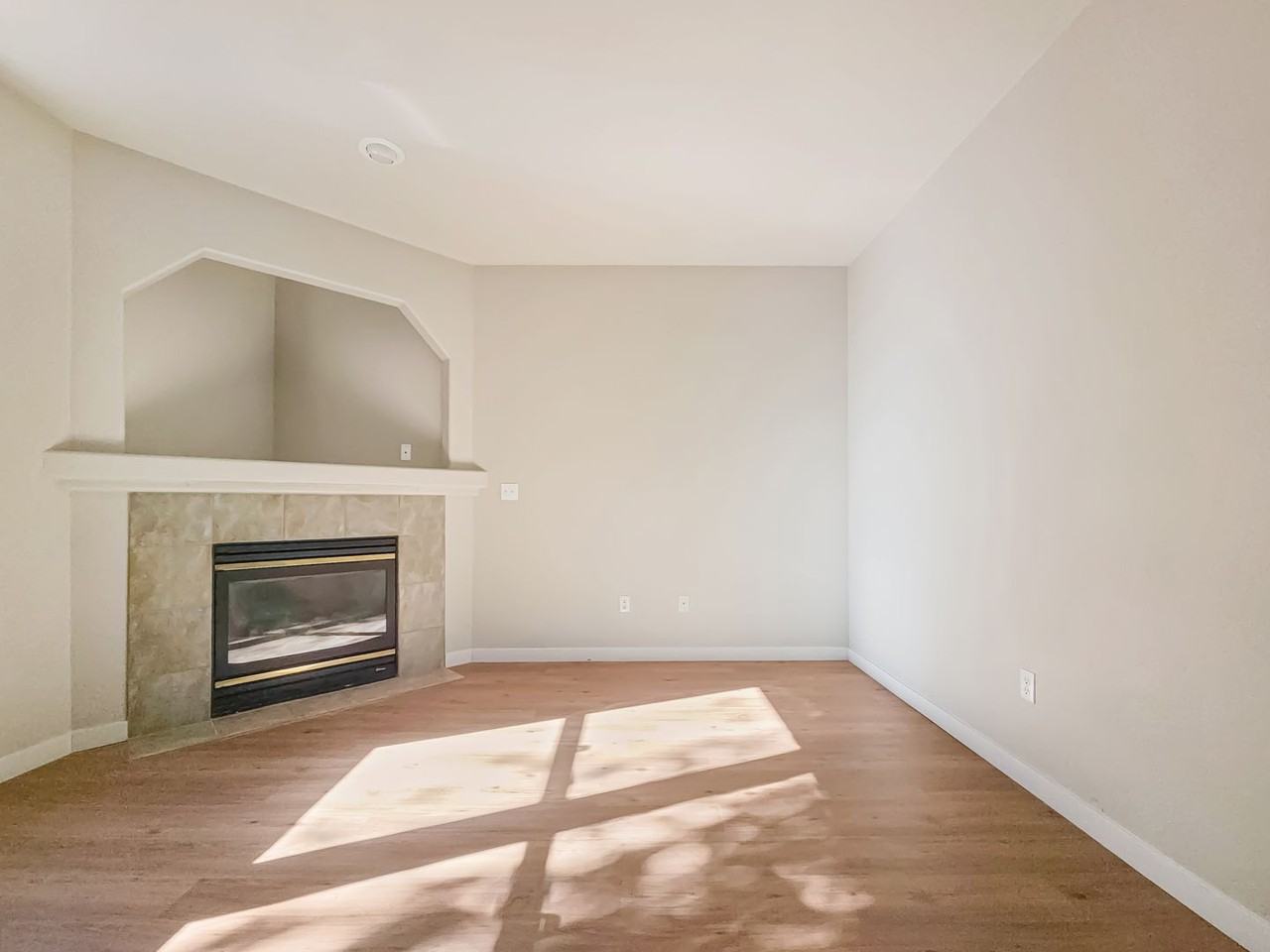 2426 Stafford Way - Photo 3 of 29