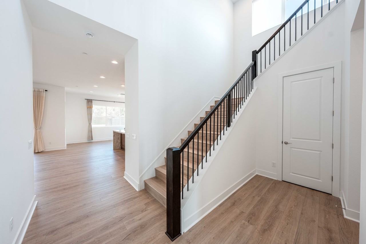 27554 Elderberry Dr - Photo 5 of 49