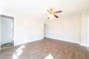 featured image of 414 W Park Ave