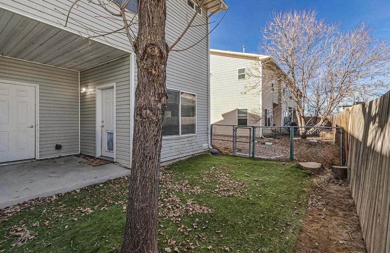 2946 D Rd - Photo 4 of 12