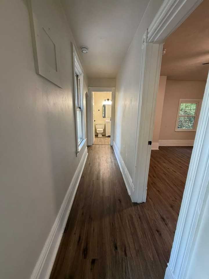 1607 Lynn Ave - Photo 6 of 10