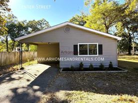 922 S Center St - Photo 1 of 1