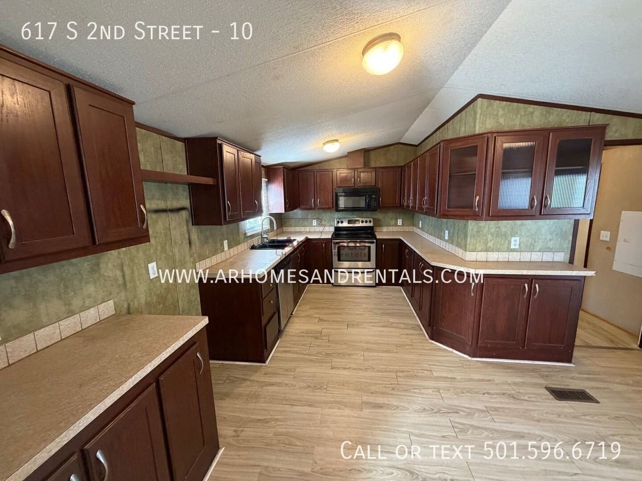 617 S 2nd St #10 - Photo 4 of 14