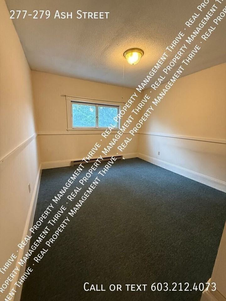 277 Ash St - Photo 6 of 10