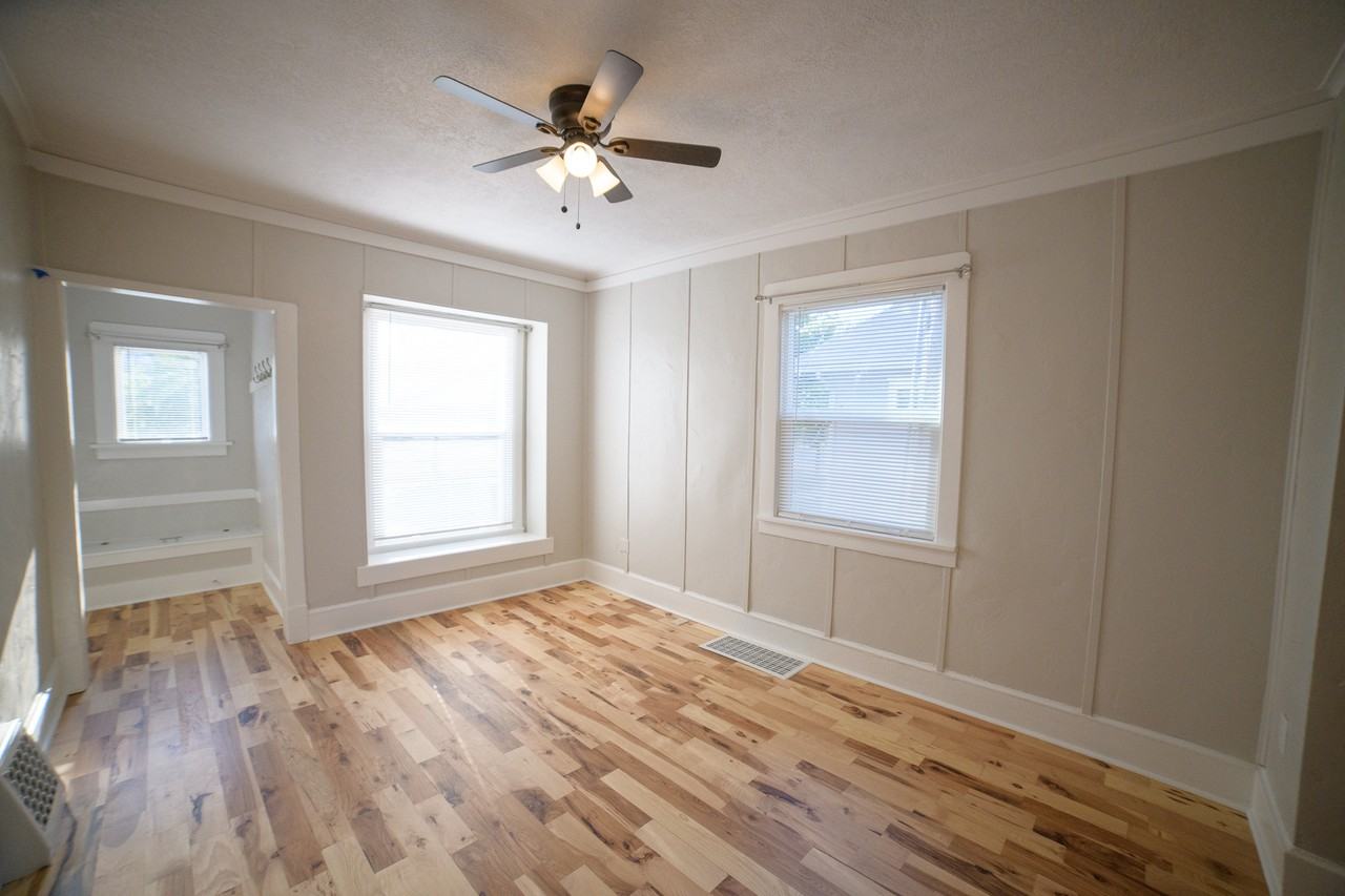112 12th St N #112 - Photo 2 of 28