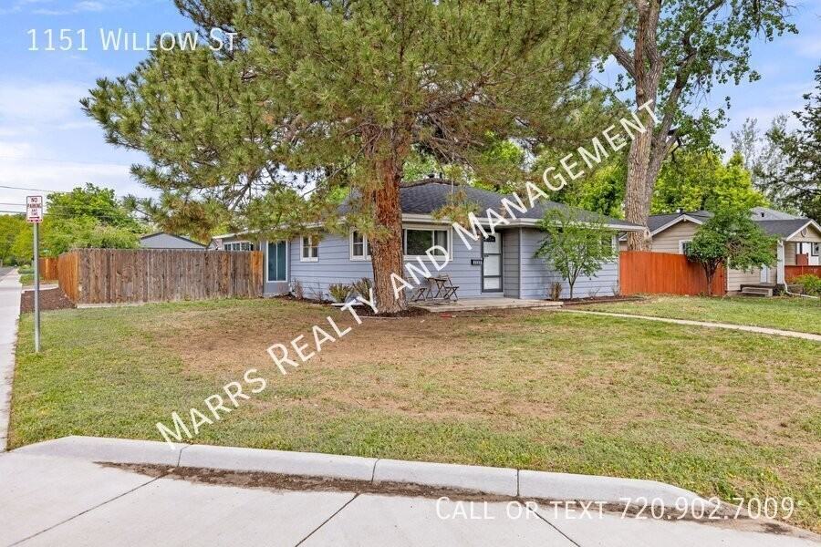 1151 Willow St - Photo 2 of 24